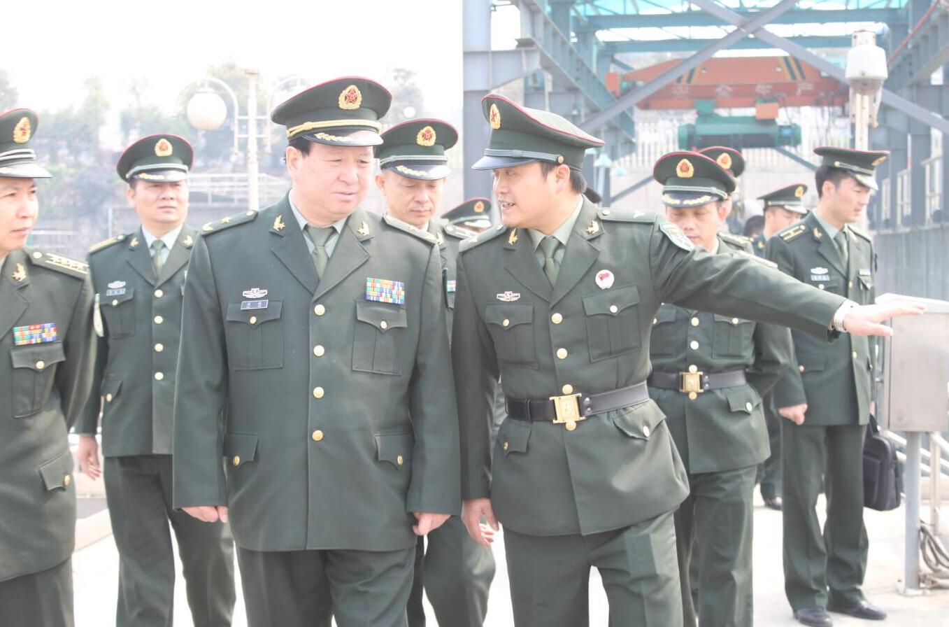 2011年3月，时任省军区政治部原主任刘新将军莅临宝威（中国）视察.jpg