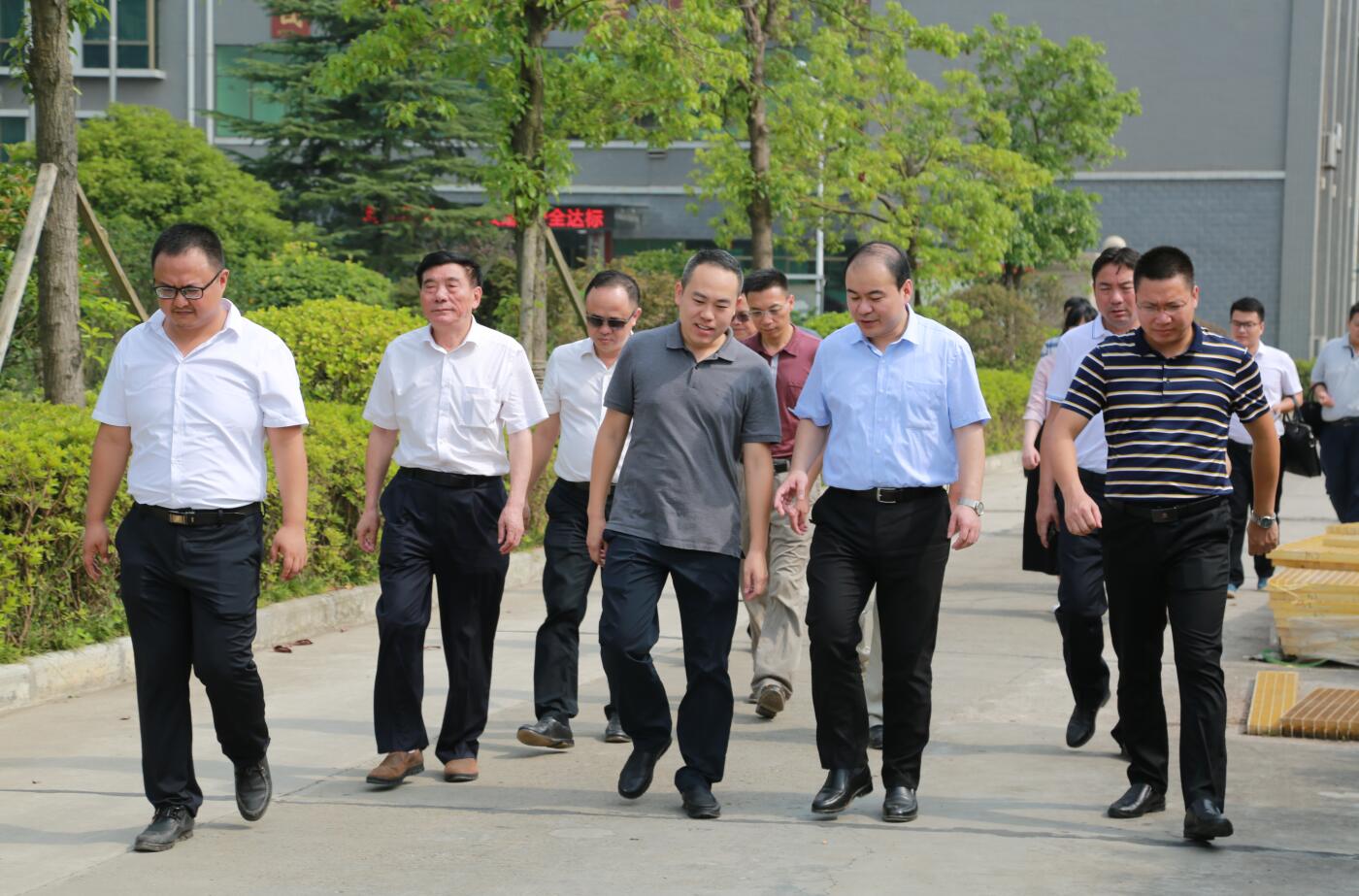 2018年7月，市委常委副市长朱健一行莅临宝威（中国）指导.JPG